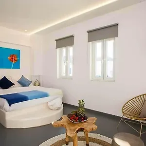 jonaz-suites.hotels-in-mykonosisland.net/